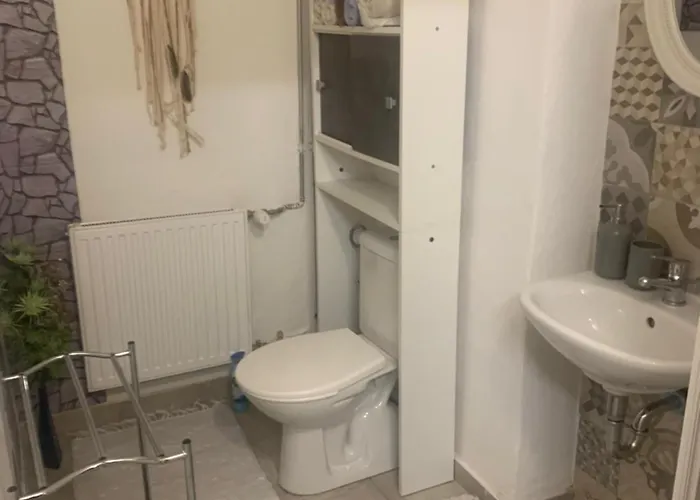 Samostatne Family V Suterene S Terasou A Zahradou Appartement